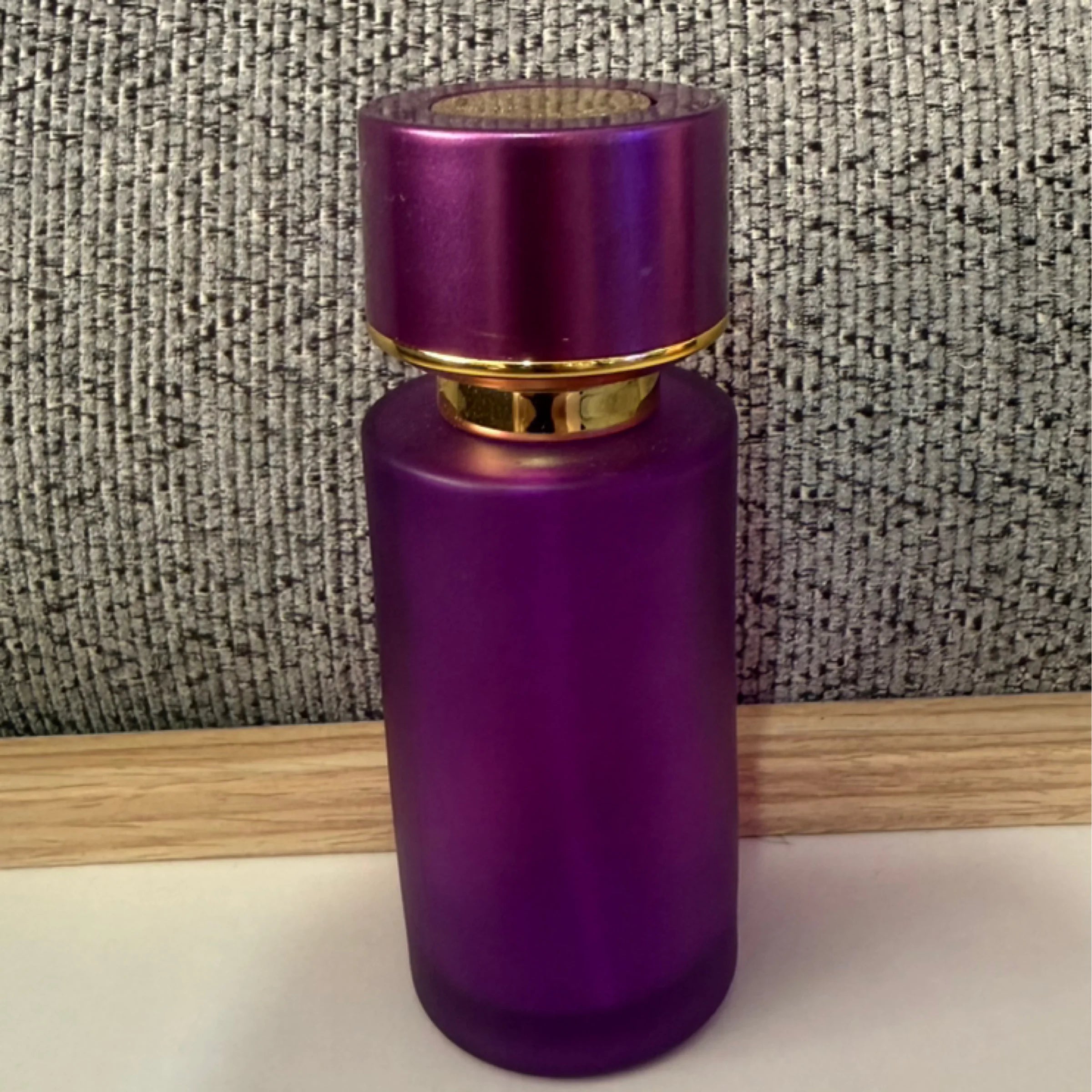 Dubai perfume