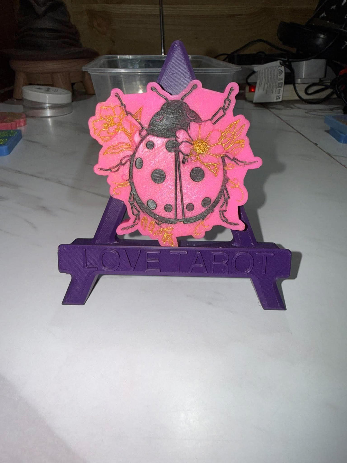 Flowered ladybug waxmelt